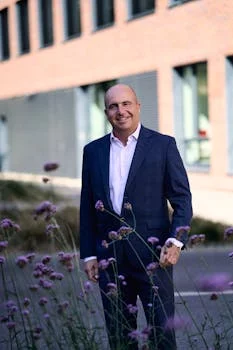 David Chen pastry chef decorating dessert